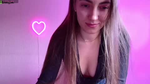 Tina online show from April 3, 12:23 pm