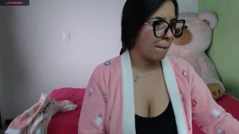 Samantha. online show from November 5, 11:34 am