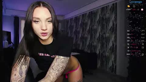 Birdy online show from November 11, 1:02 pm