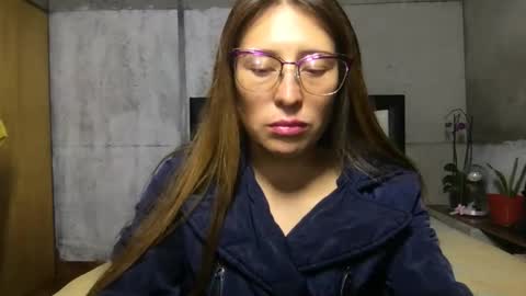 Diablita online show from January 3, 1:27 am