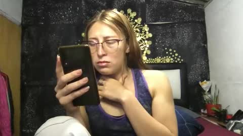 Diablita online show from January 14, 12:40 am