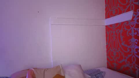 little_lilith_apple online show from September 11, 11:50 pm