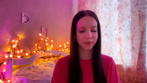 Milou online show from October 20, 12:10 pm