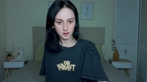 little_mollee online show from November 12, 10:12 pm