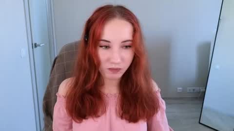 little_pretty_woman online show from June 21, 11:38 am
