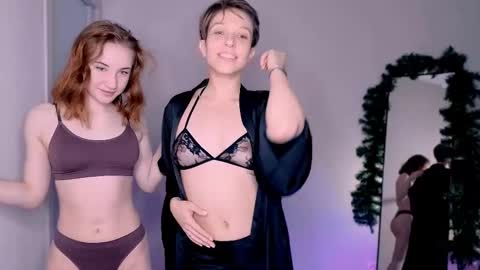 little_pretty_woman online show from February 11, 7:38 pm