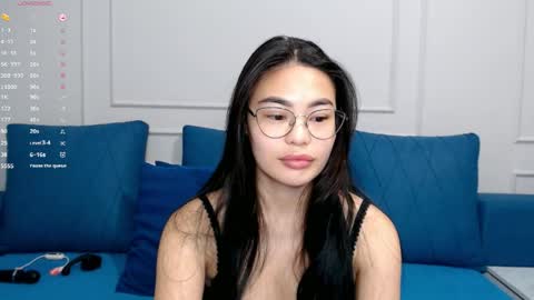 Kwan online show from April 11, 4:22 pm