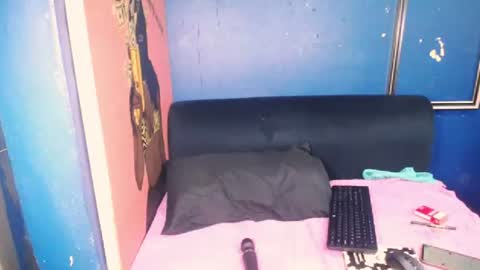 littleindianmilf online show from August 6, 6:11 am