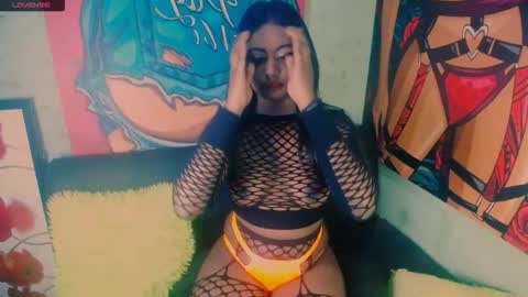littleindianmilf online show from November 15, 6:42 pm