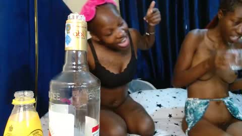 Littleshy baby17 online show from February 10, 7:44 am