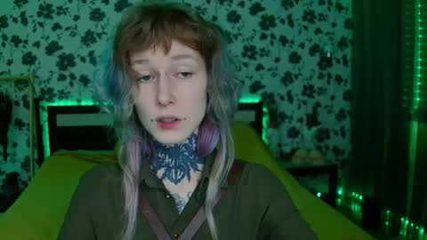 Niki  free tg channel with some photos gifs and info about streams  online show from October 6, 7:53 pm