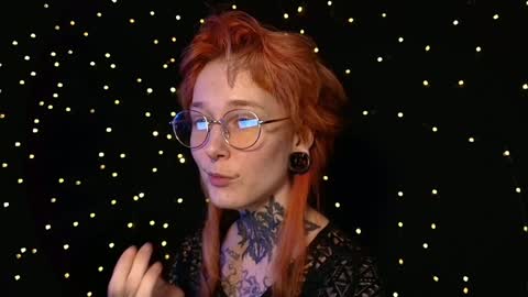 Niki  free tg channel with some photos gifs and info about streams  online show from February 7, 11:01 am