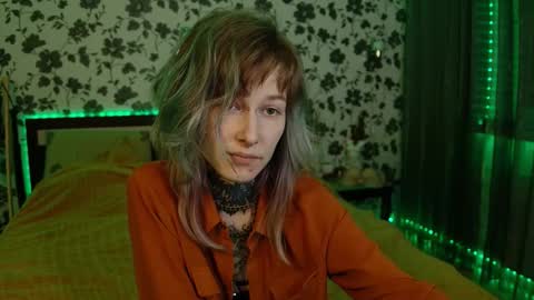 Niki  free tg channel with some photos gifs and info about streams  online show from October 14, 4:32 pm