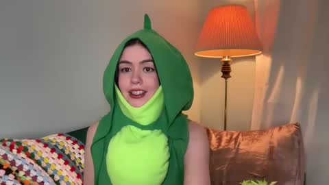 Little Sugar Pea  online show from January 12, 3:49 am