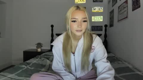 Livvy online show from May 5, 5:03 am