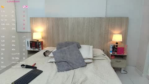 Liz online show from November 25, 3:38 am