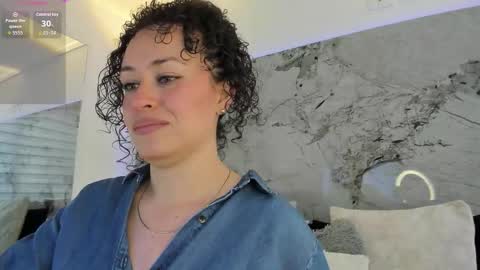 Liz  online show from October 30, 12:17 pm