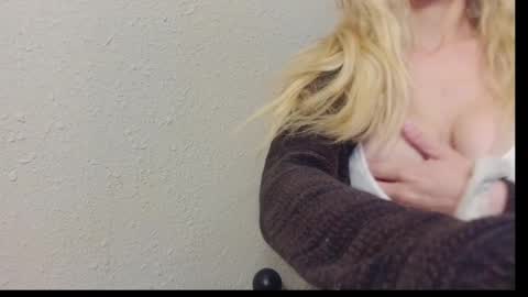 Jay-Liz online show from September 9, 5:07 am