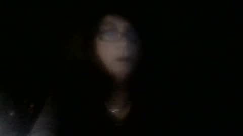 elizabeth online show from November 6, 8:39 am