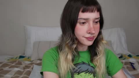 lizgein online show from June 4, 4:18 am