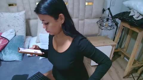 Snapshot of lizz_tender chatting on October 30, 11:55 am Lizz  online show from October 30, 11:55 am