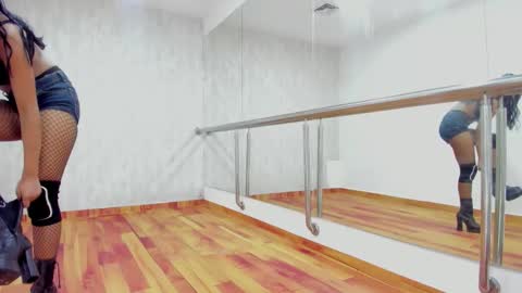 Lizza  online show from February 20, 1:13 pm