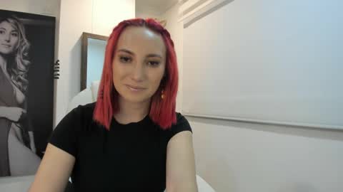 Snapshot of lizzdoux chatting on September 26, 1:57 am lizzdoux online show from September 26, 1:57 am