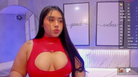 LIZZY online show from May 6, 3:45 am