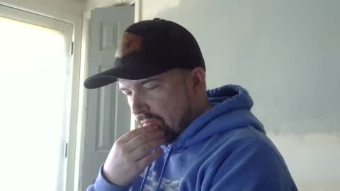 lj345689 online show from March 12, 7:06 pm