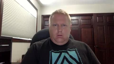 lkn4fun32 online show from March 27, 3:46 pm
