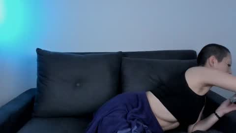 Snapshot of lnxmst chatting on October 23, 11:05 pm Lynx Mist online show from October 23, 11:05 pm