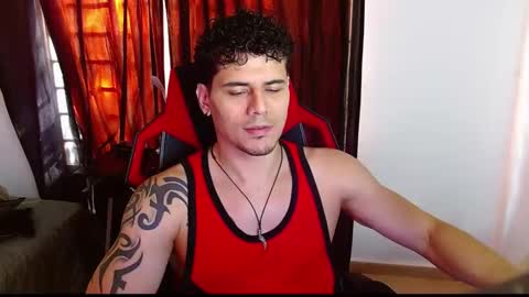 Loganandrwz online show from February 5, 9:29 pm