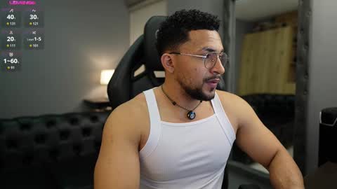 loganmartinx online show from February 7, 12:57 am