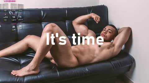loganmartinx online show from June 25, 11:21 pm