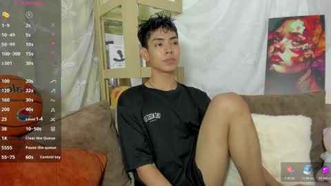 logantwink18 online show from March 29, 2:51 pm