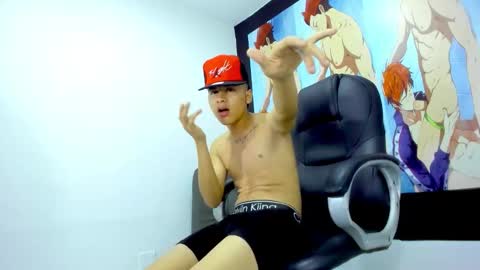 Snapshot of loius_booy chatting on October 23, 8:53 pm Loius Boy online show from October 23, 8:53 pm
