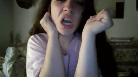 Snapshot of lola3150 chatting on October 2, 4:50 pm JOYA online show from October 2, 4:50 pm