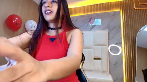 Lola online show from March 19, 9:53 pm