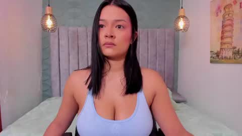 lola_sweeet18 online show from June 11, 9:40 am