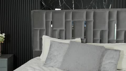 Lola Angel online show from December 18, 8:48 pm