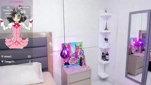 LOLA online show from October 10, 3:34 am