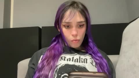 lole online show from October 9, 9:20 pm