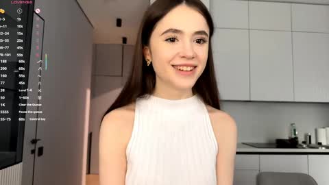 Ann online show from June 9, 12:05 pm