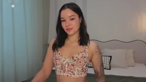 lolly_turner online show from July 18, 4:03 am