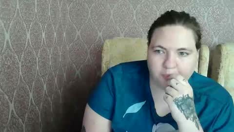 LollyHarleyts online show from May 31, 1:10 pm