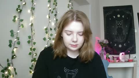 Lilly online show from March 10, 1:54 pm