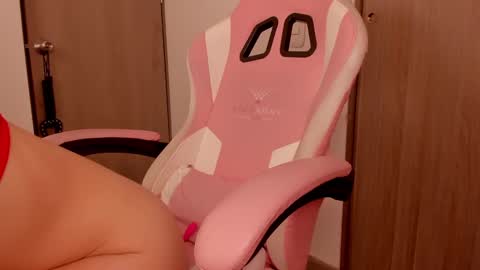 Lolly online show from February 18, 3:10 am