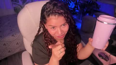 loly_marce online show from March 16, 8:57 pm