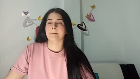 estehfania online show from July 31, 11:17 pm