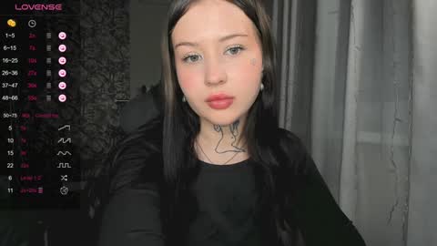 lona online show from December 22, 2:16 pm